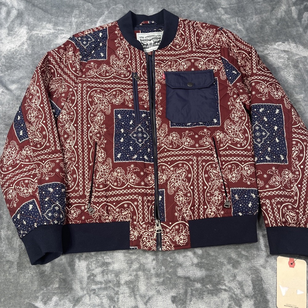 Levis‎ Paisley Bandana Quilted Bomber Puffer Jacket Mens Small Red Patchwork NEW